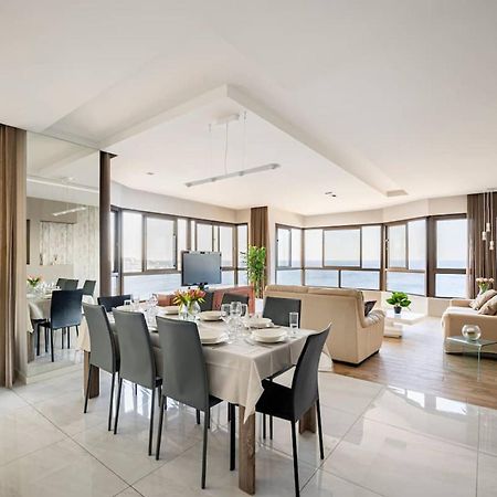 Sea View Luxury Haven Living & 3Bedrooms Seafront Слима Экстерьер фото